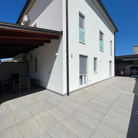 Apartment Maslina *